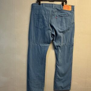 Levi’s 501 button fly Men's Blue Jeans size 40x32  0152